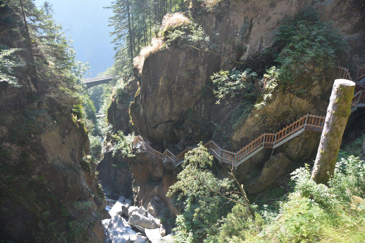 Lieu Secret Dans Les Alpes Suisses Vila Le Tretien Exterior foto