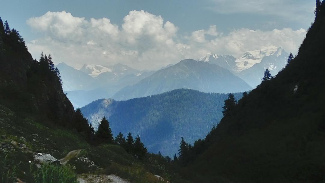 Lieu Secret Dans Les Alpes Suisses Vila Le Tretien Exterior foto